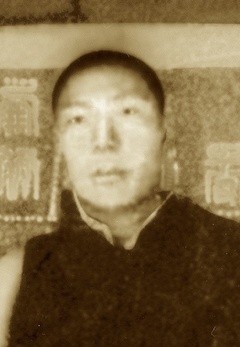 Dongna Rinpoche
