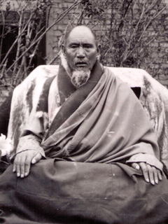 Khenpo Munsel